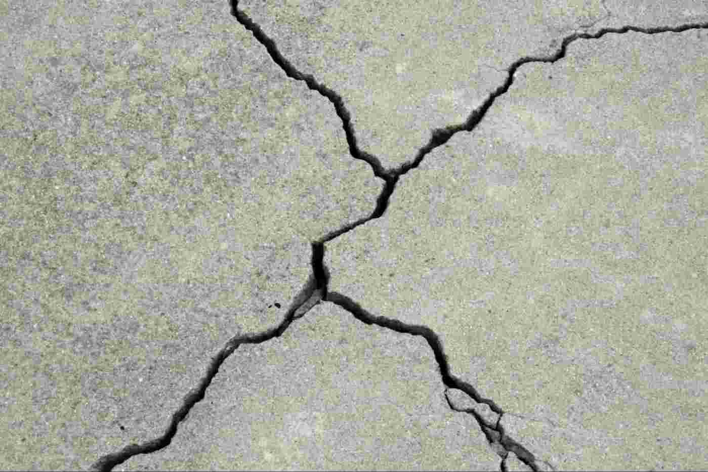 Close-up of foundation crack