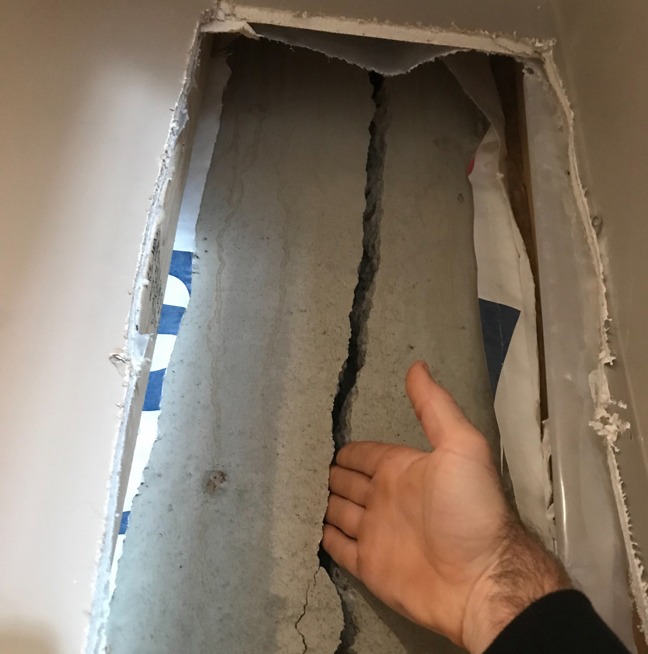 Cracked Wall Repair